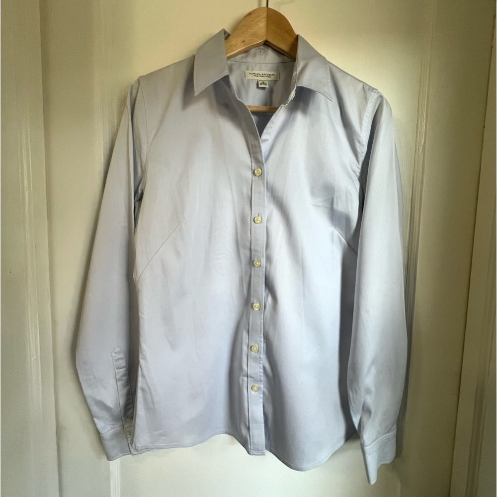 Banana Republic 🌟 Non-iron Fitted Button Down Shirt